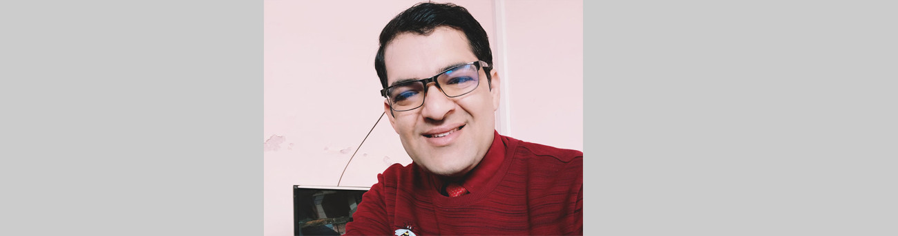 दिनेश अधिकारी
