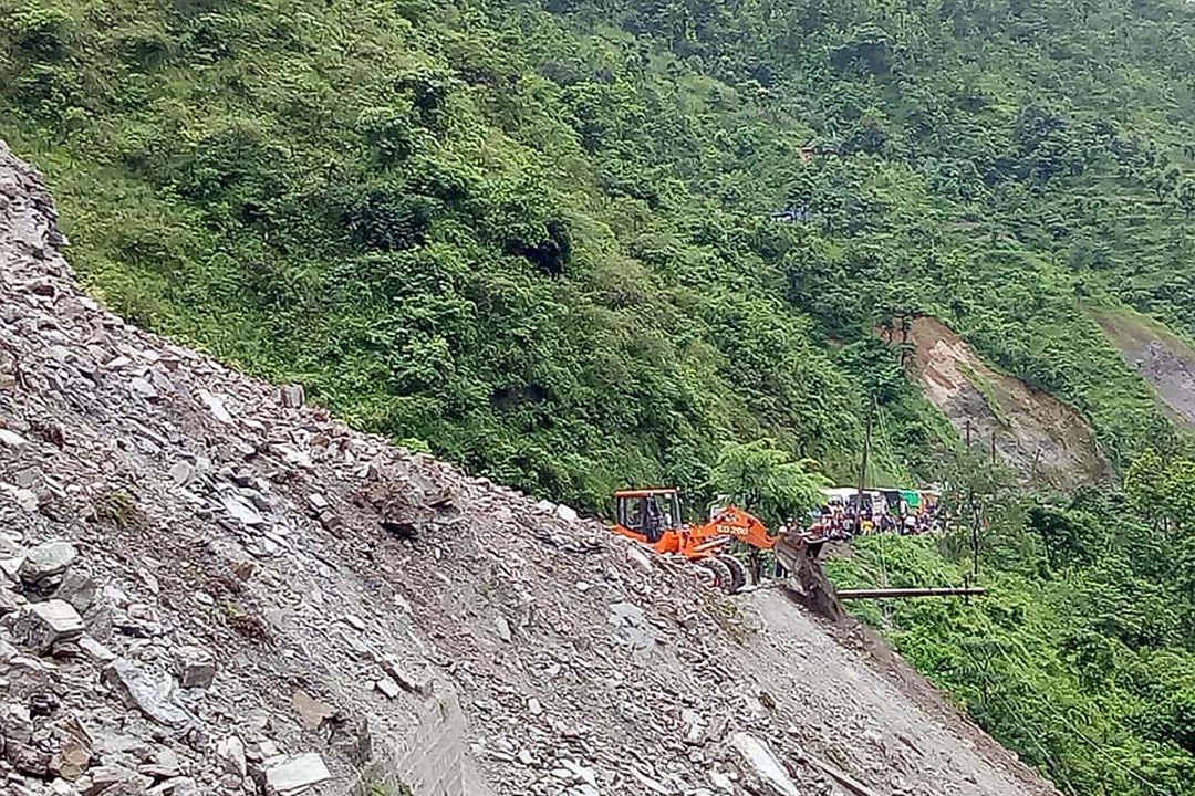 आजका तस्बिरहरू- असार २०