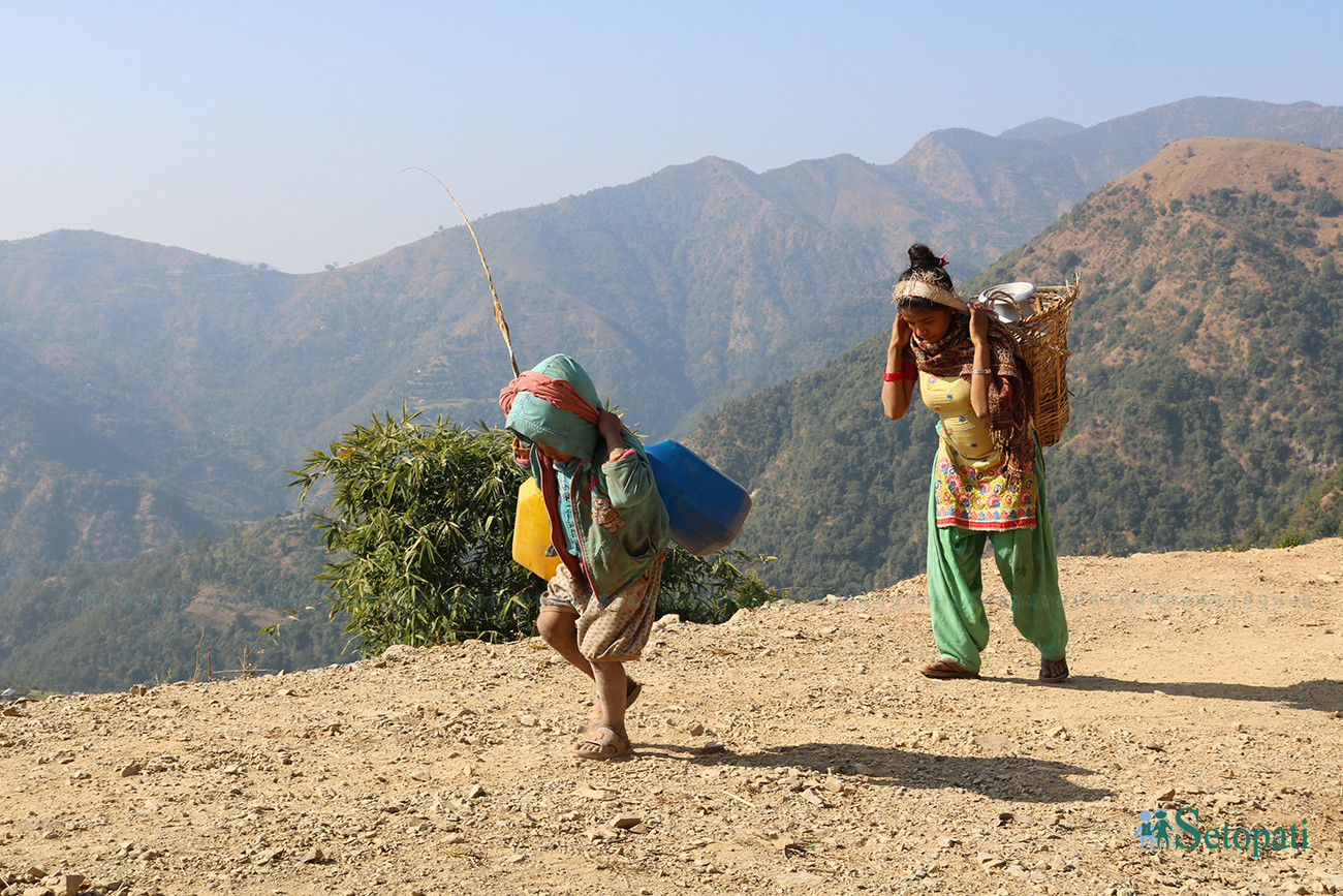 आजका तस्बिरहरू- मंसिर २४