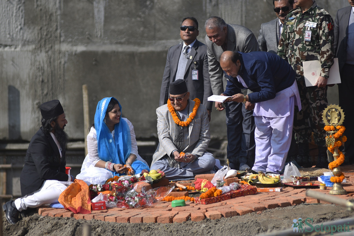 आजका तस्बिरहरू पुस १२