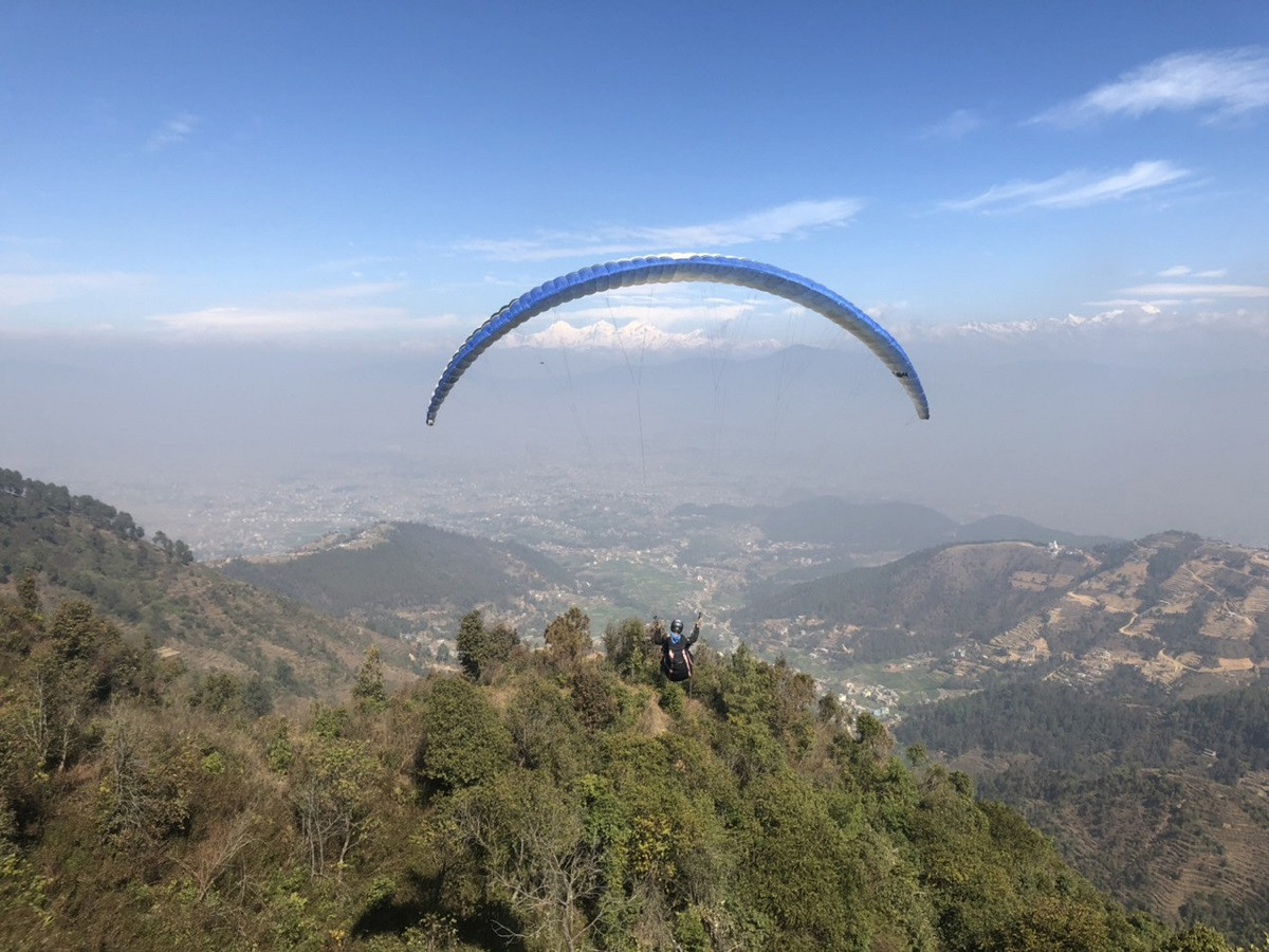 आजका तस्बिरहरू फागुन १४