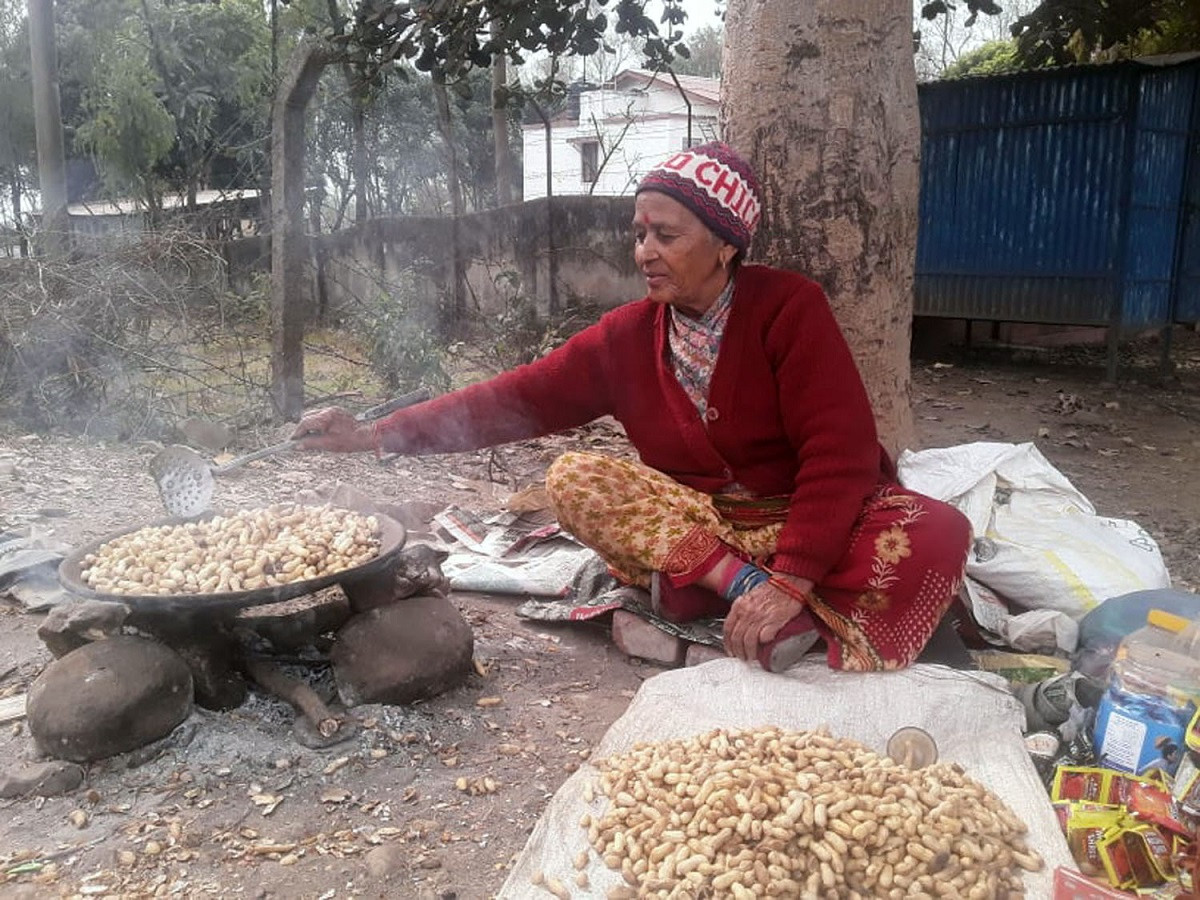 आजका तस्बिरहरू फागुन १६