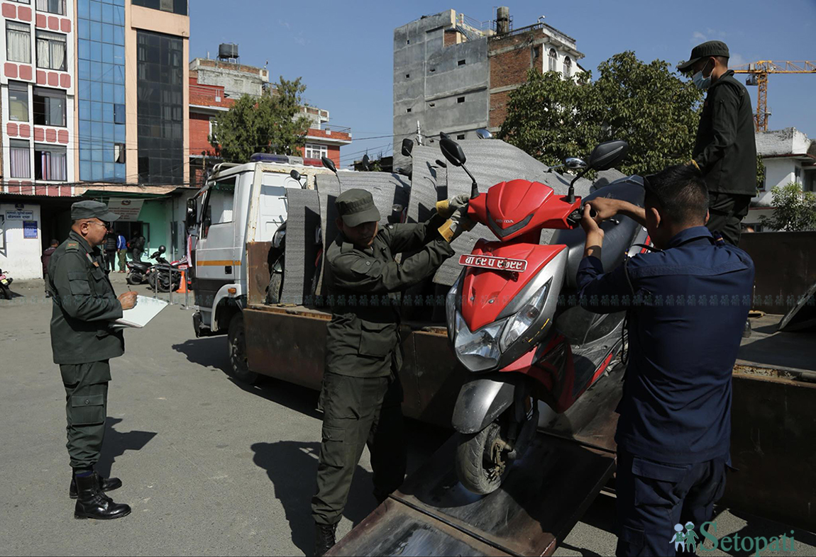 आजका तस्बिर- कात्तिक १३