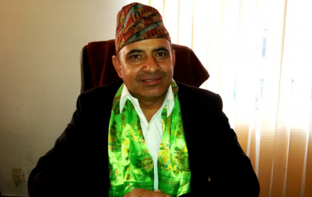 महेश  दाहाल।