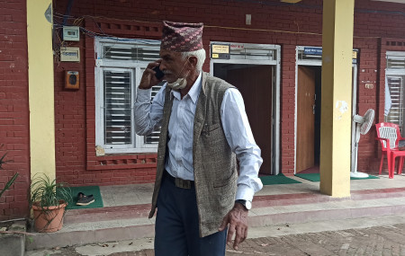 स्मार्ट बाजे भनेर चिनिने पाल्पा हेक्लाङका नोलराज भण्डारी। तस्बिर: भगवती पाण्डे