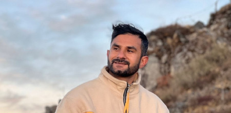 दिनेश गौतम।