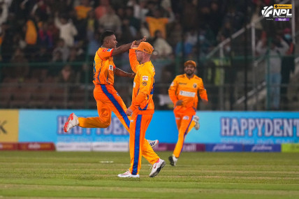 काठमाडौंलाई ११८ रनमा अलआउट गरेको सुदूरपश्चिमको सानदार सुरूवात