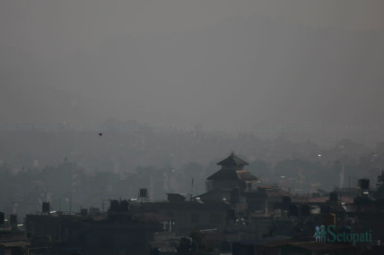 काठमाडौंमा बिहानको हावा 'अस्वस्थ', वायु शुद्धता सूचकांक १६९