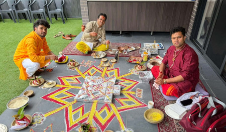 भ्याइनभ्याइ हुन्छ अस्ट्रेलियाका 'फुल–टाइम' पण्डित प्रकाशलाई