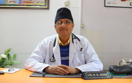 वरिष्ठ मुटुरोग विशेषज्ञ प्राध्यापक डा. प्रकाशराज रेग्मी। सबै तस्बिर: निशा भण्डारी/सेतोपाटी
