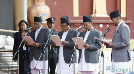 को हुन् आज शपथ लिएका ४ जना मन्त्री?