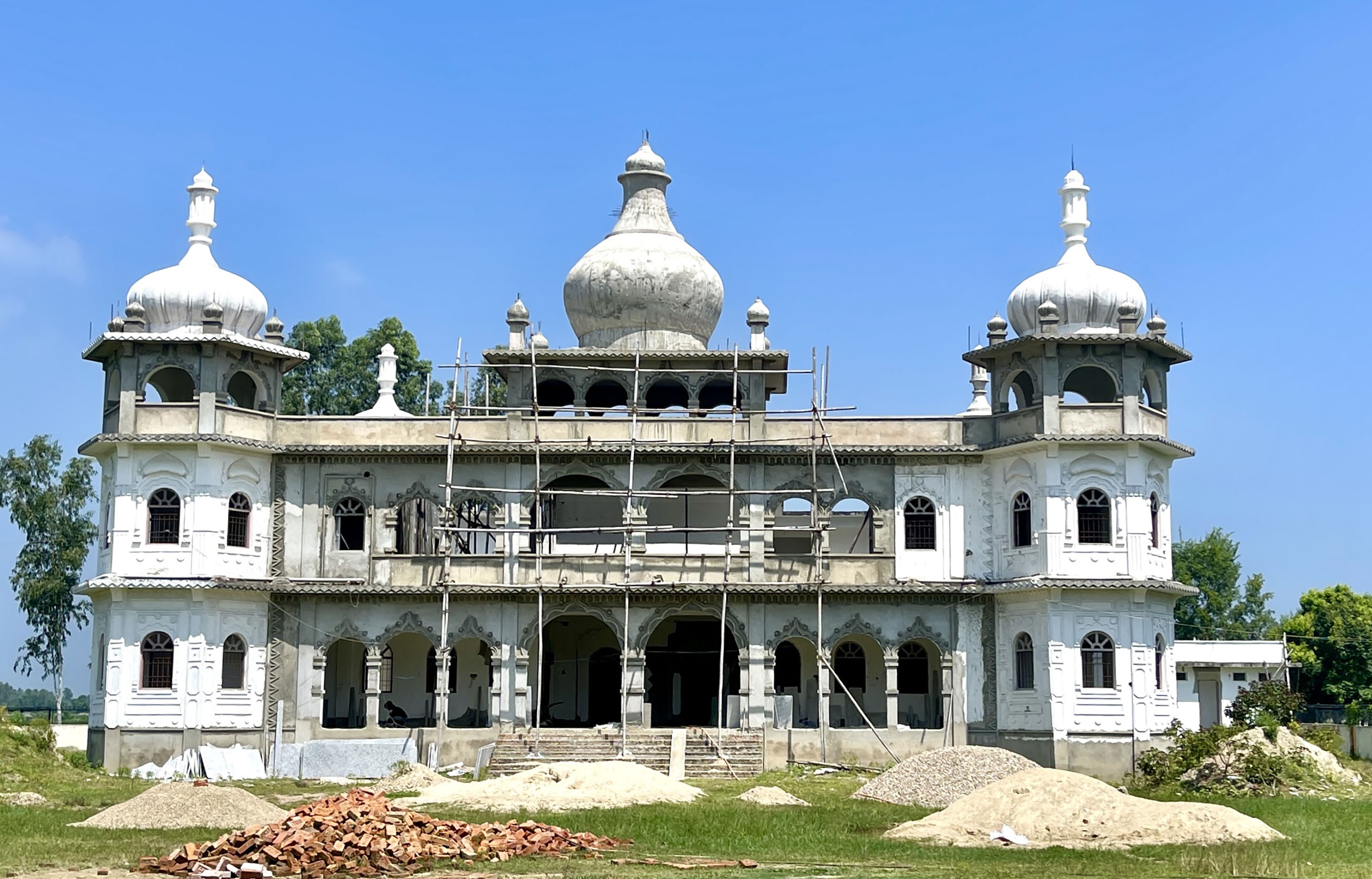 आजका तस्बिर- कात्तिक २५