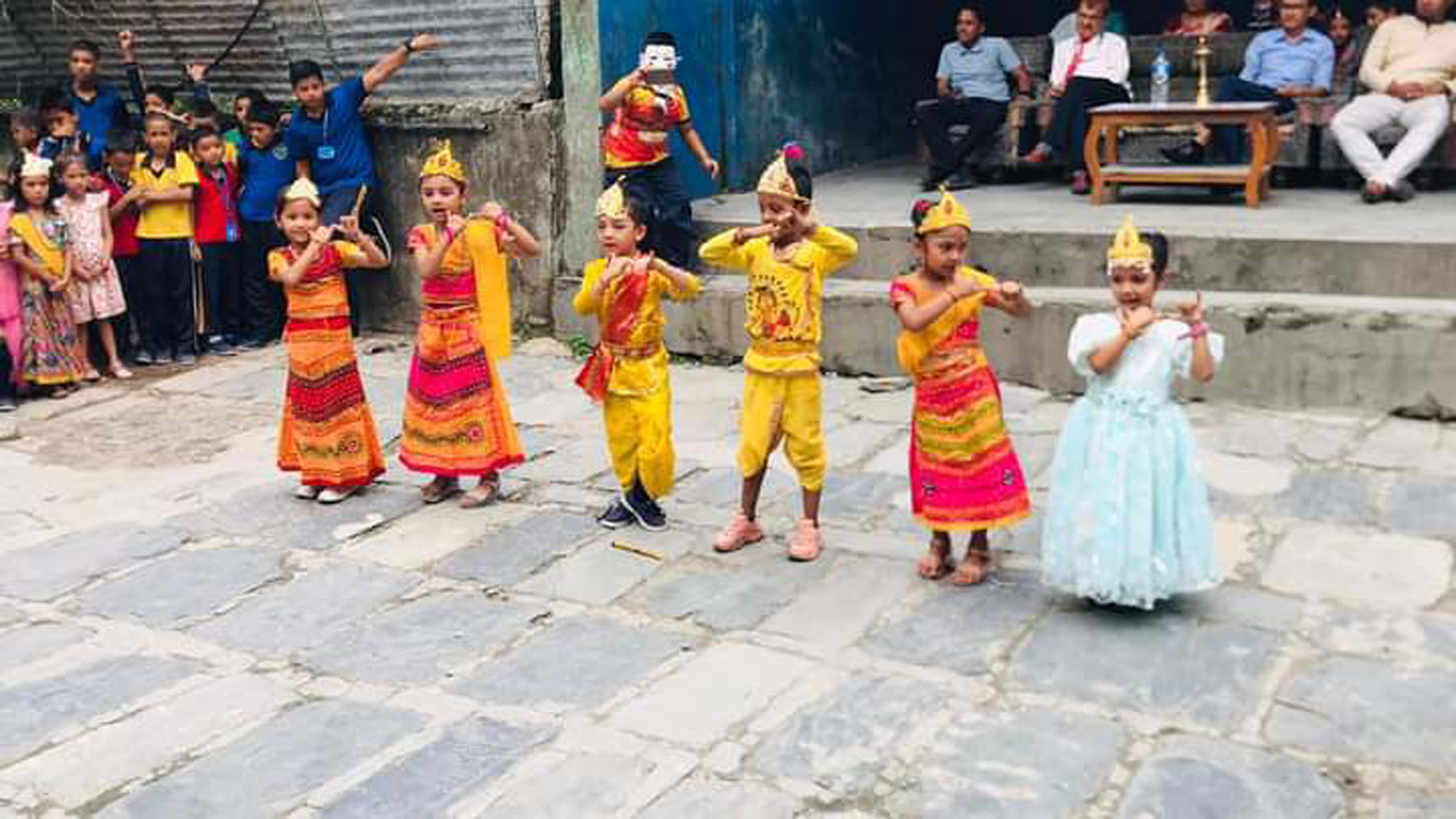 आजका तस्बिरहरू, भदौ २०