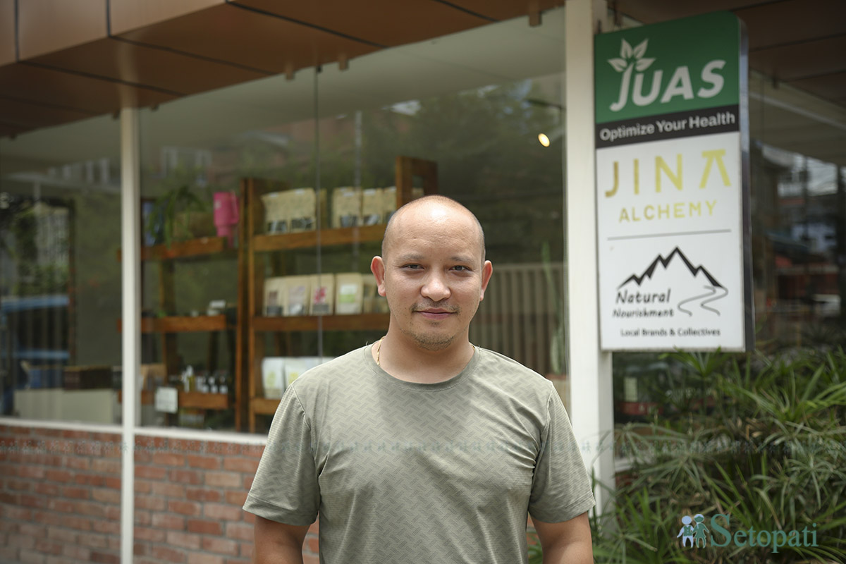 'जुवास' ब्रान्डका संस्थापक प्रणय कार्की। तस्बिर: नवीनबाबु गुरूङ/सेतोपाटी