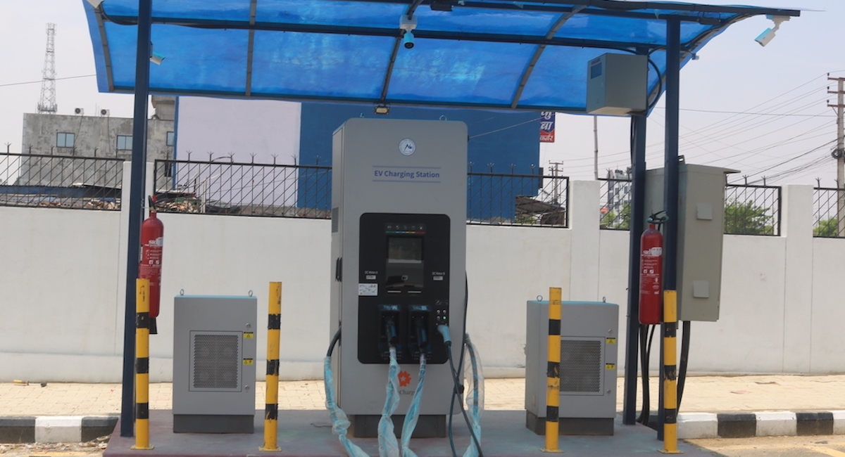 कोहलपुरस्थित चार्जिङ स्टेसन