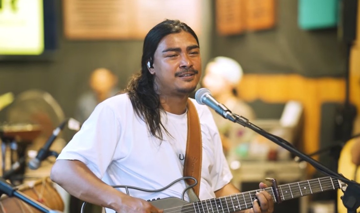 -गायक कुमा सागर