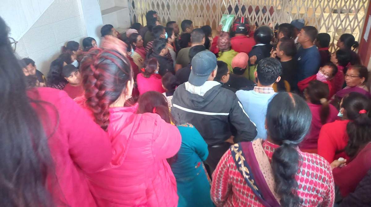 फाइल।